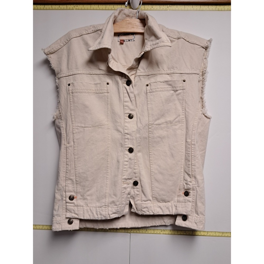 Anthropologie Pilcro‎ Wokens Cream Embroidered Vest-size XS-See pics for marks